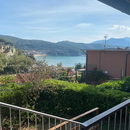 Danila Отель Портоферрайо