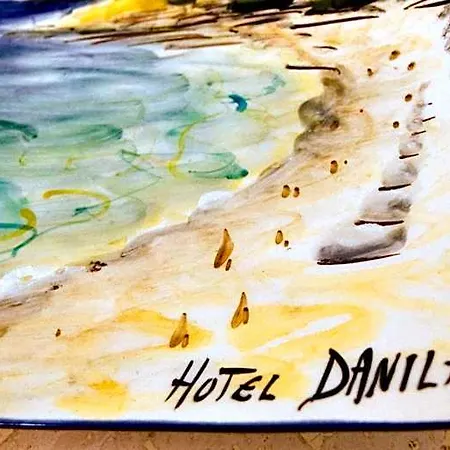 Danila 3*