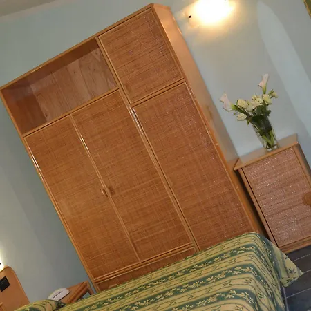 Danila Hotel